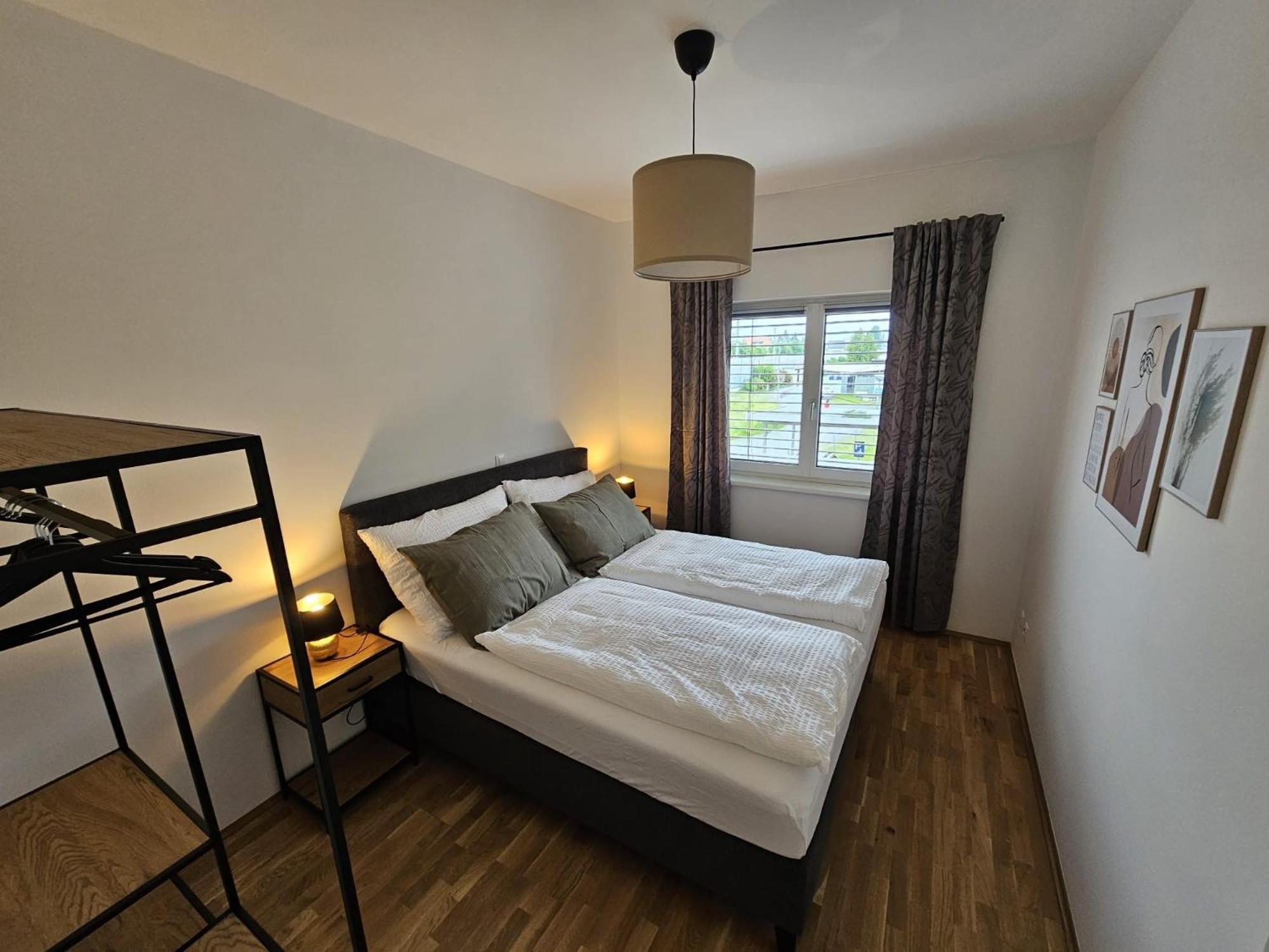 Apartment Leibnitz Im Zentrum Nahe Am Bahnhof Und Der Suedsteirischen Weinstrasse Εξωτερικό φωτογραφία