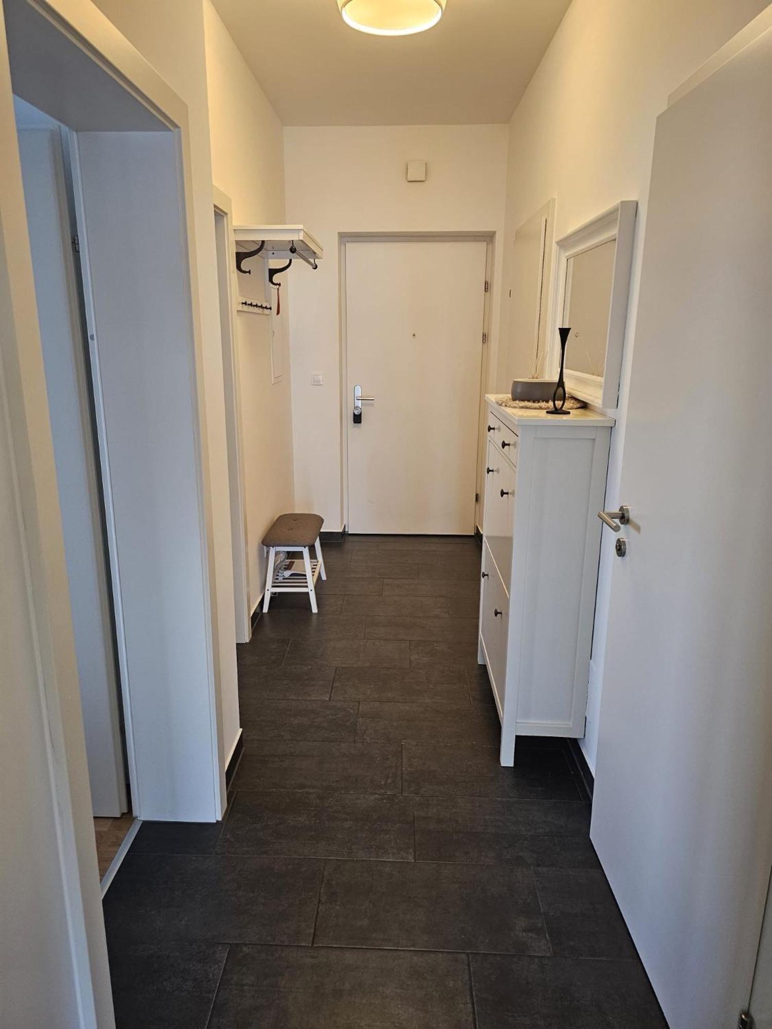 Apartment Leibnitz Im Zentrum Nahe Am Bahnhof Und Der Suedsteirischen Weinstrasse Εξωτερικό φωτογραφία